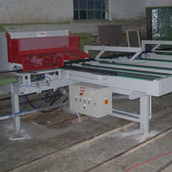 Systemy podawczo odbiorcze do strugarek