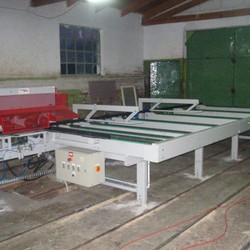 Systemy podawczo odbiorcze do strugarek